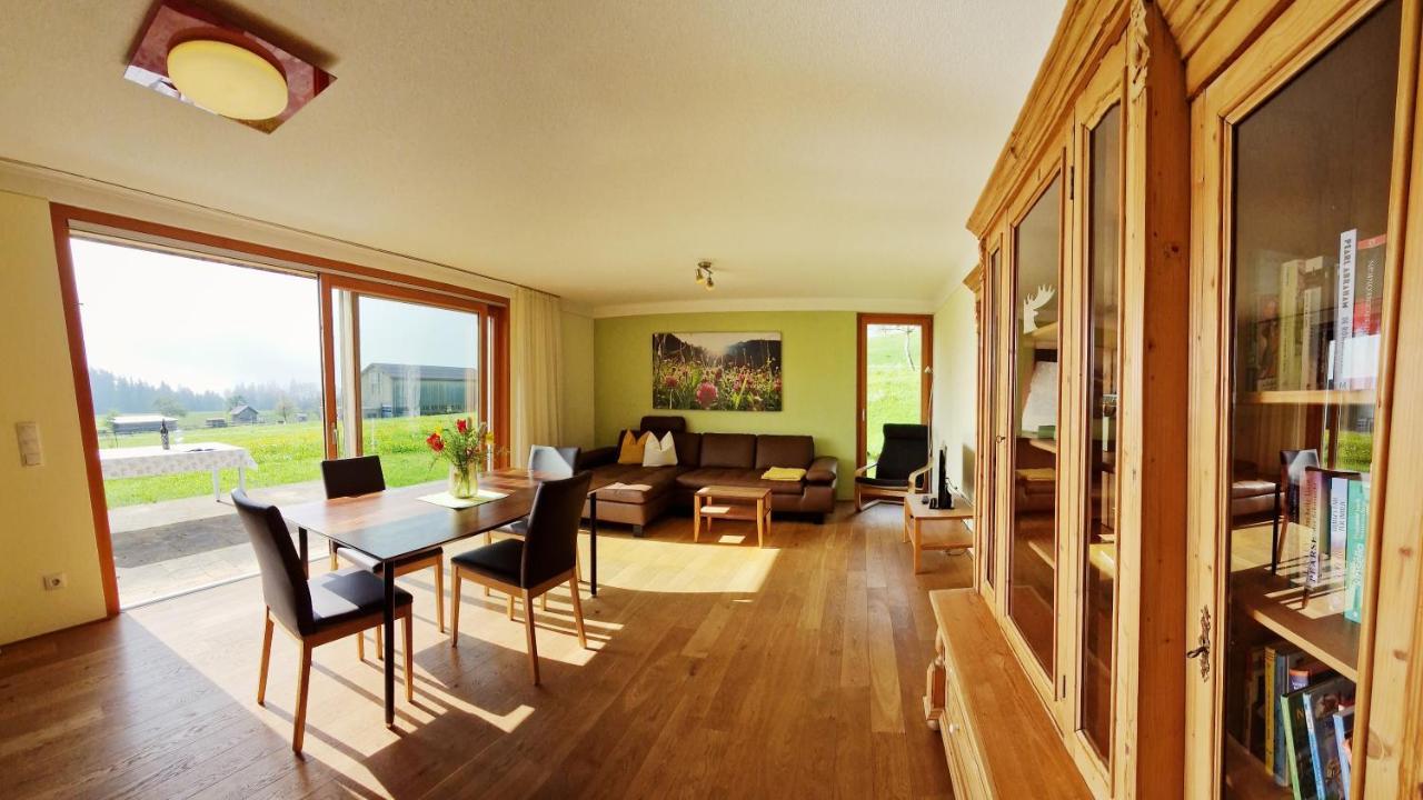 Schweizer Hof Villa Schwarzenberg im Bregenzerwald Kültér fotó