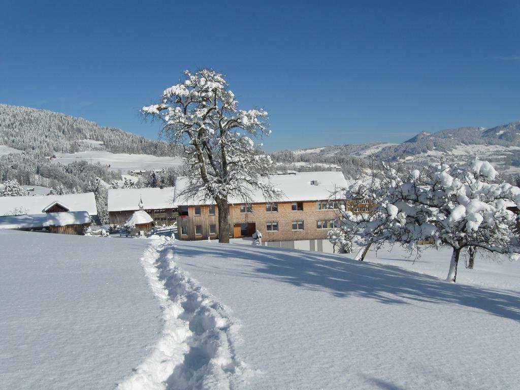 Schweizer Hof Villa Schwarzenberg im Bregenzerwald Kültér fotó